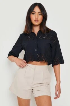 Kurzes Hemd Mit Lochmuster-Detail