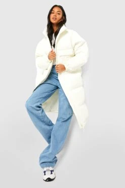 Hochglänzende Oversize Steppjacke