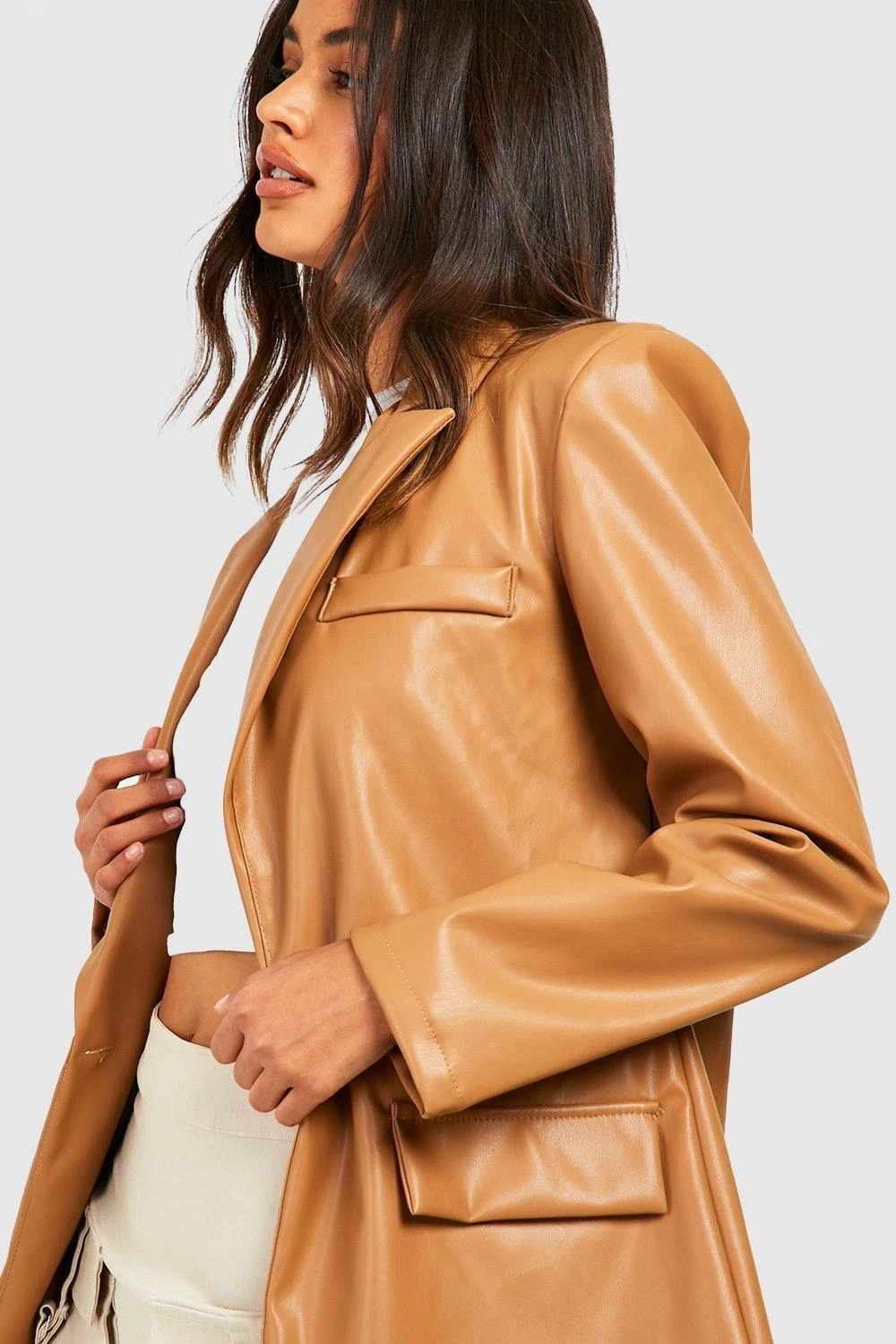 Oversize Blazer In Lederoptik 6 Oversize Blazer In Lederoptik – Bild 4