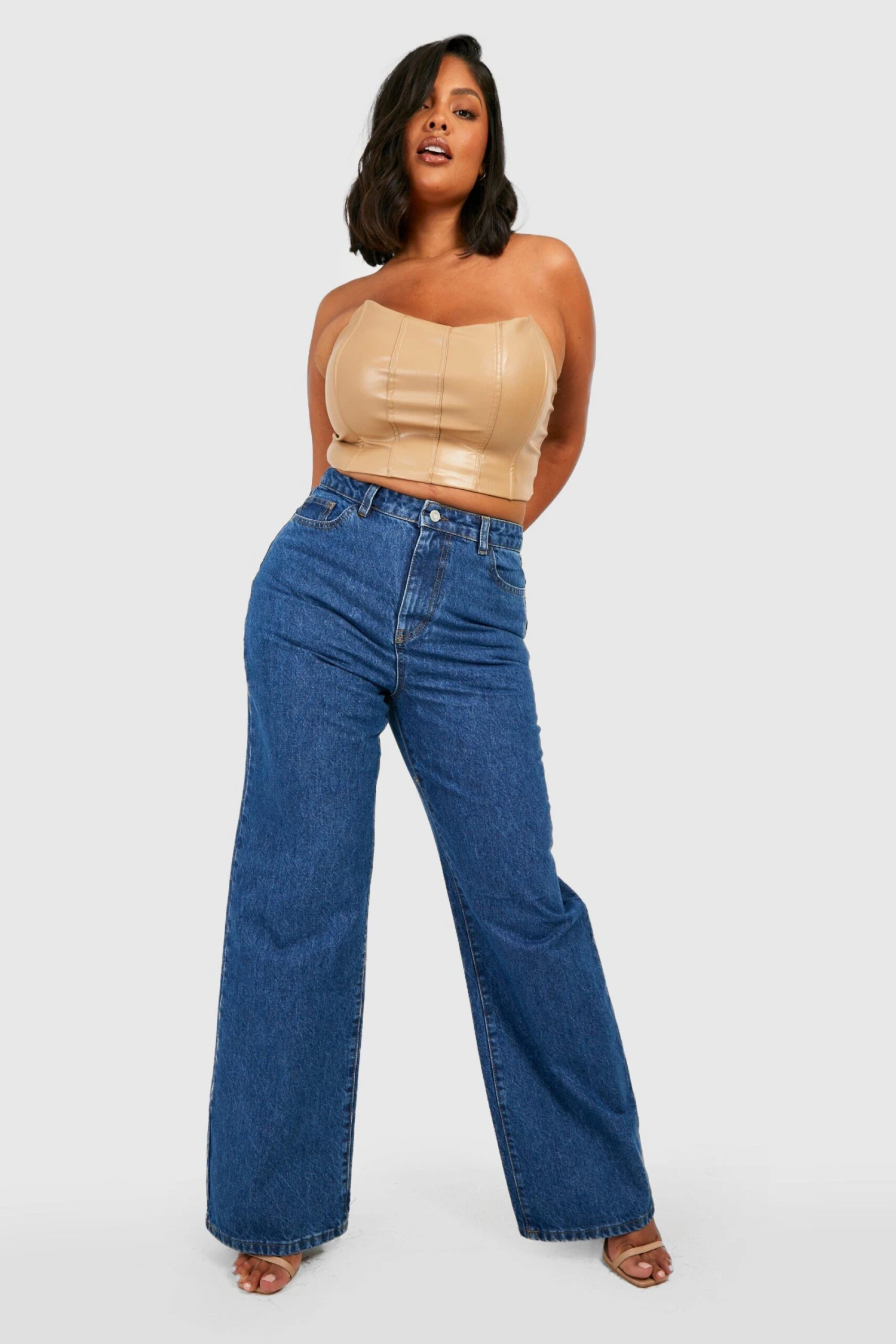 Plus Jeans Mit Extrem Weitem Bein 5 Plus Jeans Mit Extrem Weitem Bein – Bild 3