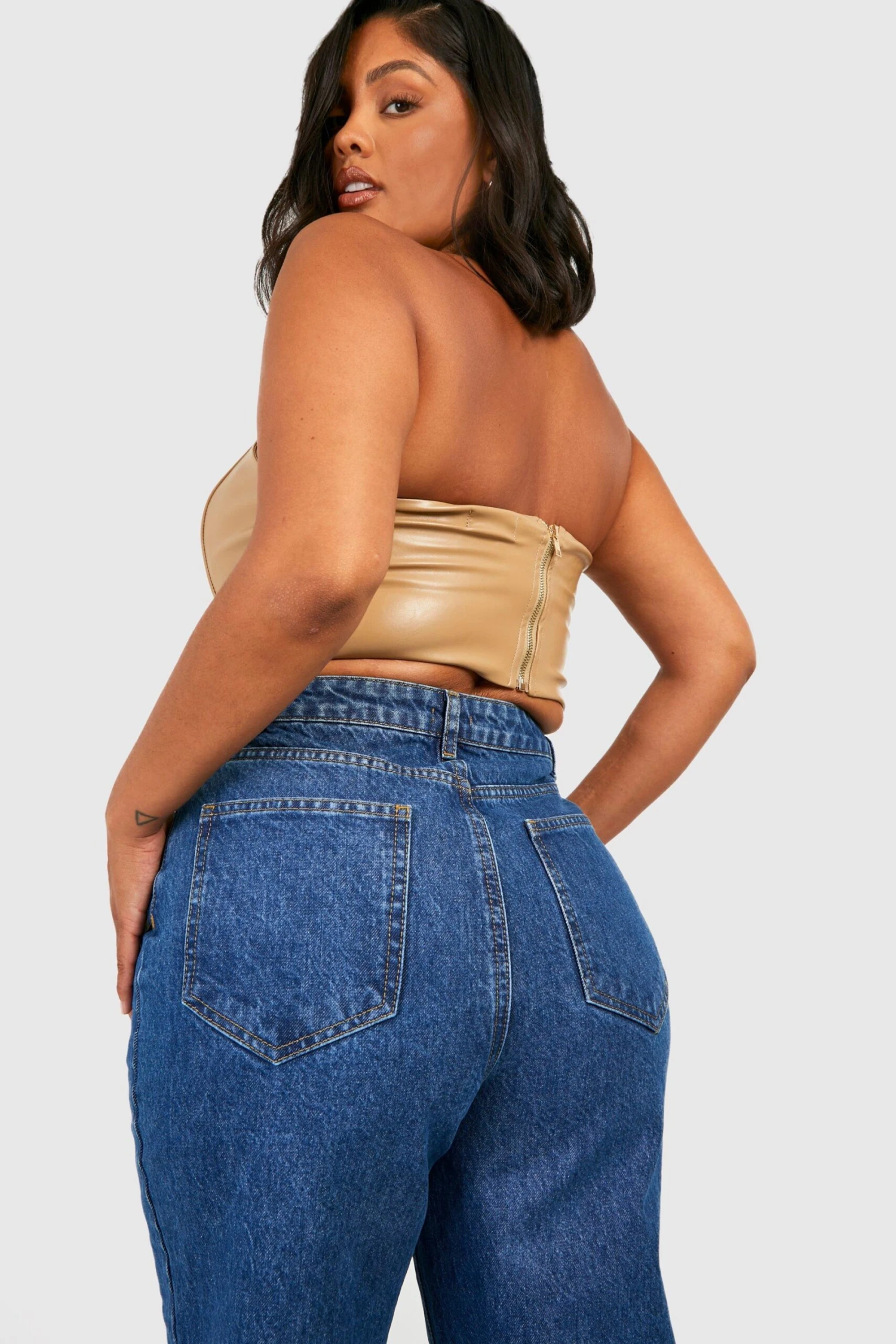 Plus Jeans Mit Extrem Weitem Bein 6 Plus Jeans Mit Extrem Weitem Bein – Bild 4