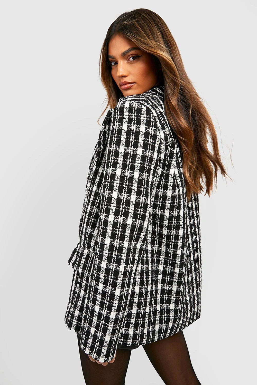 Lockerer Premium Bouclee Karo-Blazer 4 Lockerer Premium Bouclee Karo-Blazer – Bild 2