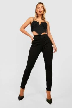 Butt-Shaper Denim-Jeggings