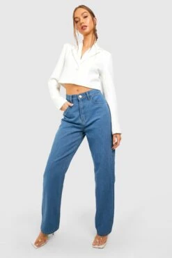 Jeans Mit Geradem Bein Und Hohem Bund