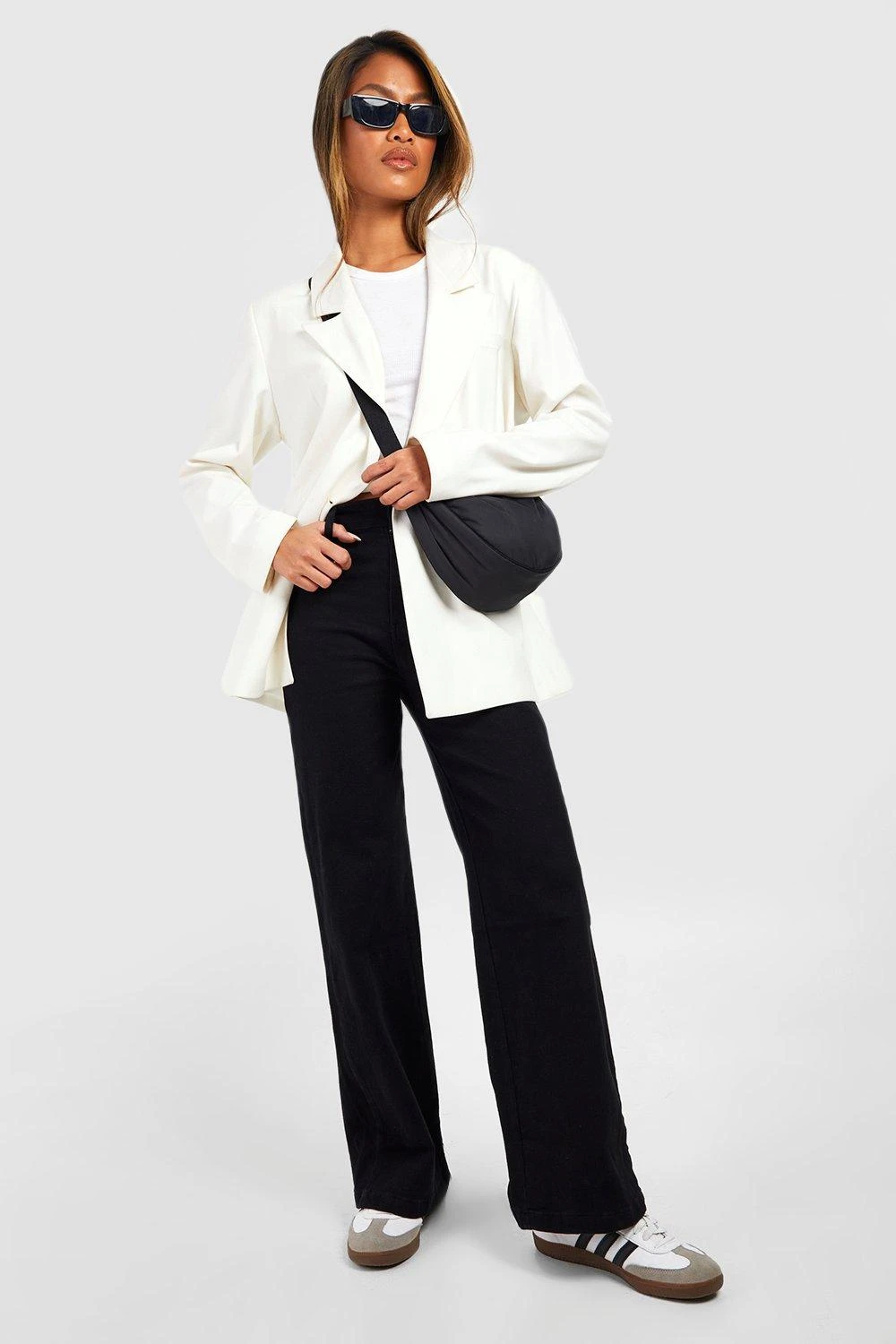 Weite Jeans Mit Hohem Bund 3 Weite Jeans Mit Hohem Bund